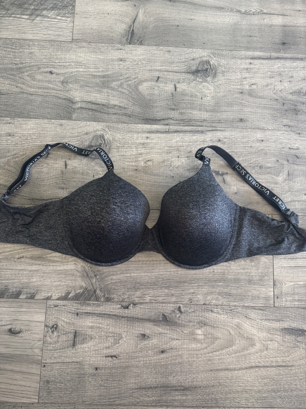 Victoria's Secret Heather Charcoal Gray Molded T-Shirt Bra